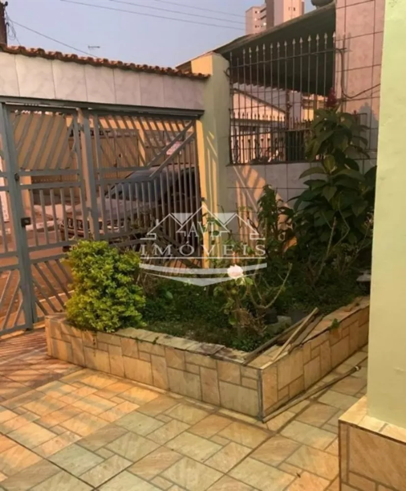 Casa à venda com 3 quartos, 150m² - Foto 1