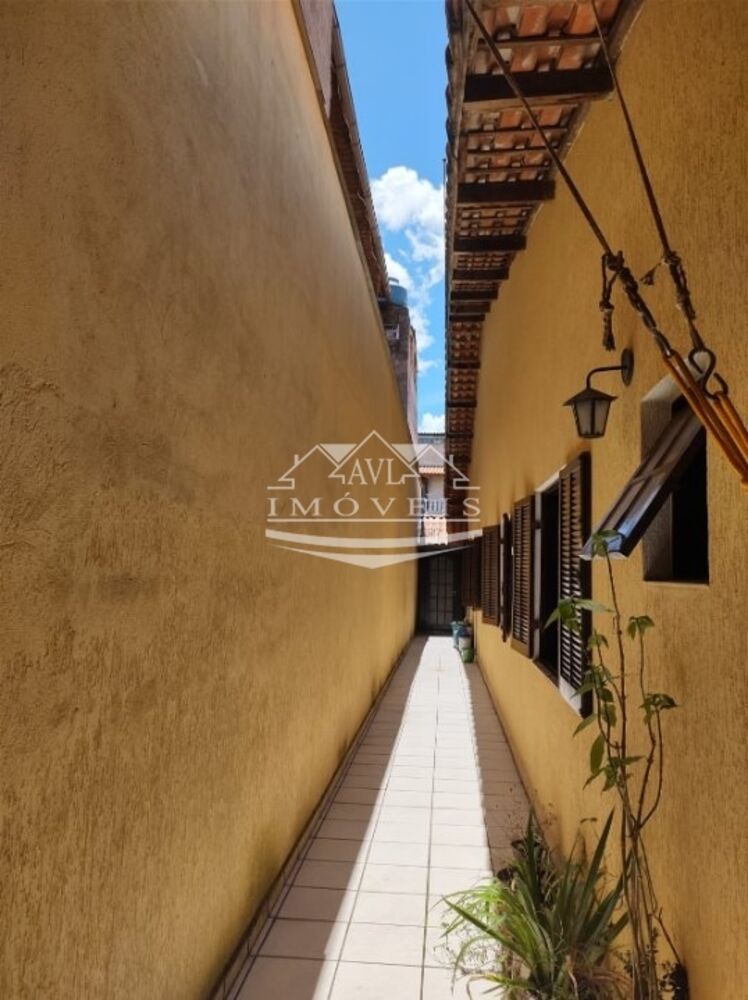 Casa, 3 quartos, 92 m² - Foto 1