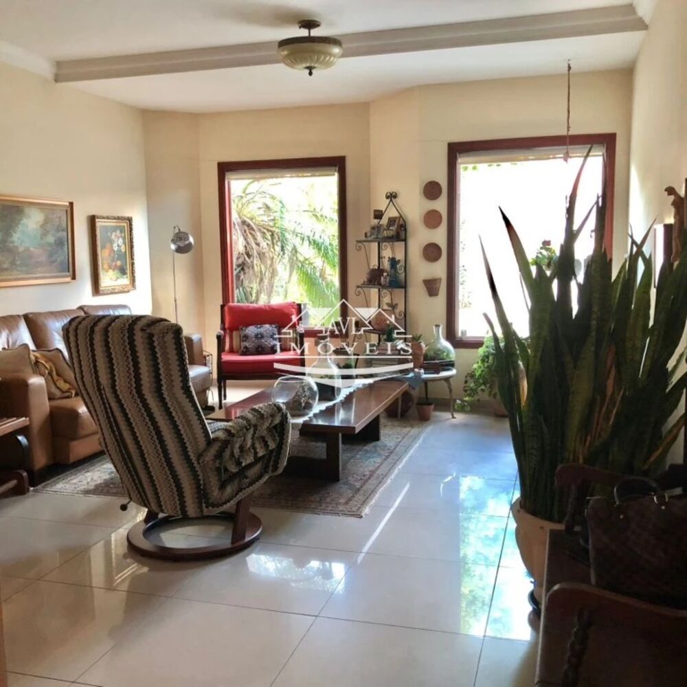 Sobrado, 3 quartos, 219 m² - Foto 4
