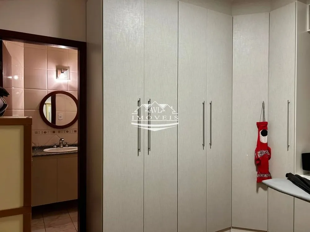 Sobrado, 3 quartos, 219 m² - Foto 13