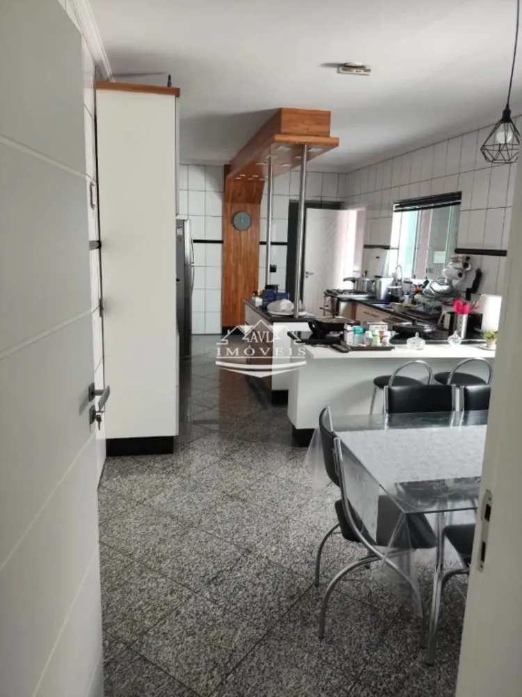 Sobrado, 3 quartos, 338 m² - Foto 11