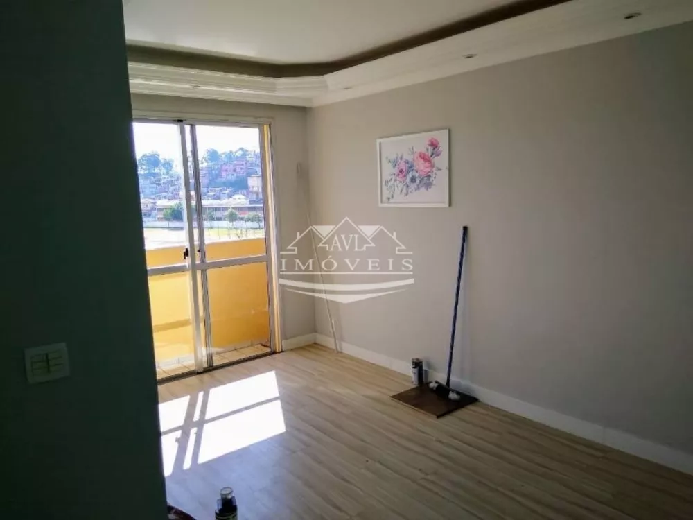 Apartamento à venda com 3 quartos, 56m² - Foto 1