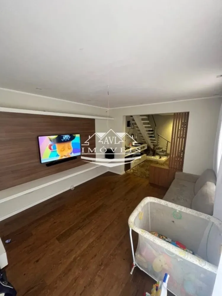 Sobrado, 3 quartos, 200 m² - Foto 1
