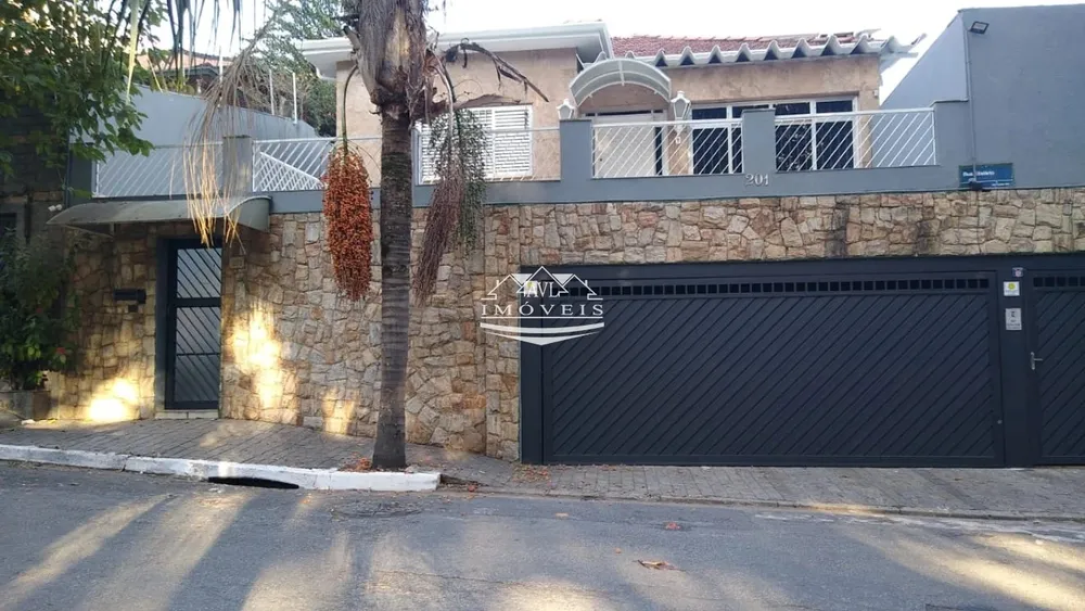 Sobrado, 3 quartos, 400 m² - Foto 1
