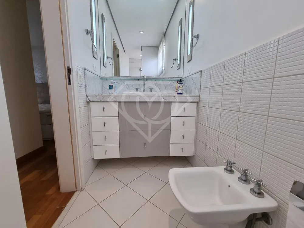 Apartamento, 3 quartos, 247 m² - Foto 7