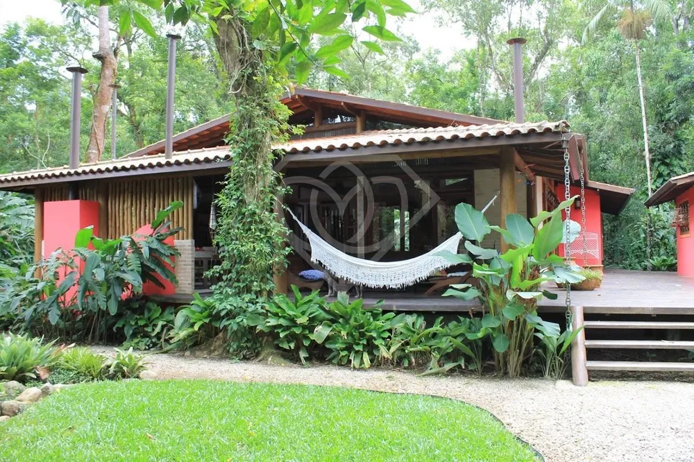 Chácara, 4 quartos, 3000 m² - Foto 1