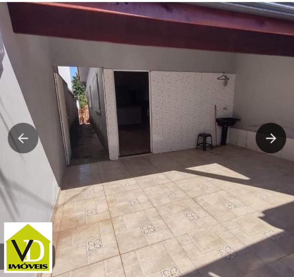 Casa à venda com 1 quarto, 59m² - Foto 2