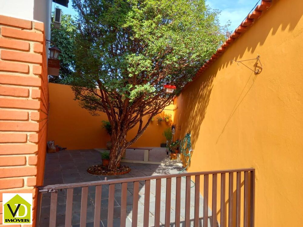 Casa, 4 quartos, 300 m² - Foto 16