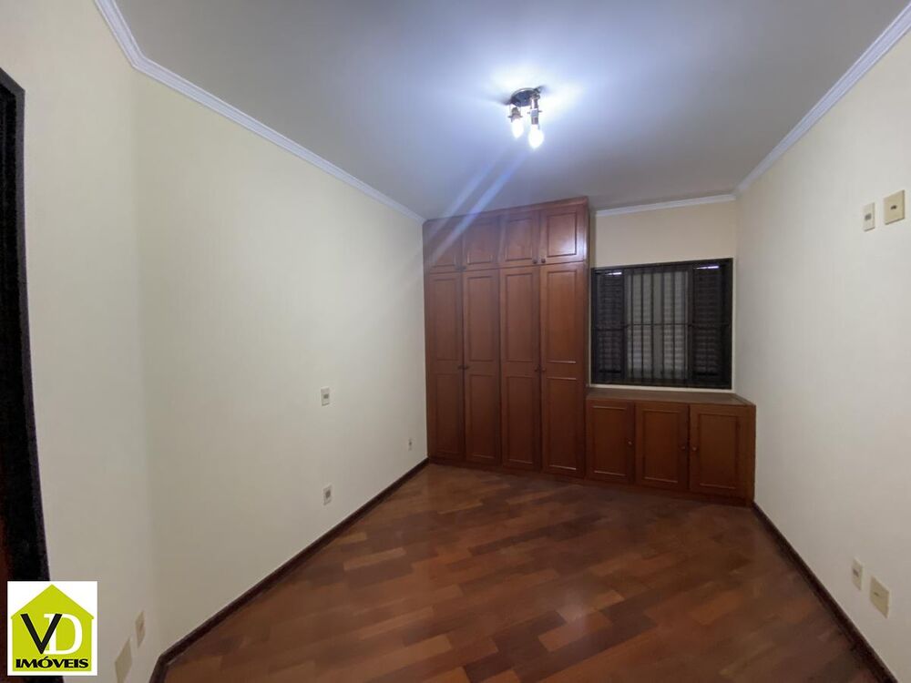 Apartamento, 3 quartos, 180 m² - Foto 1