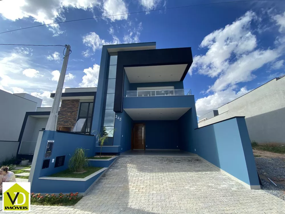 Casa de Condomínio à venda com 3 quartos, 200m² - Foto 2