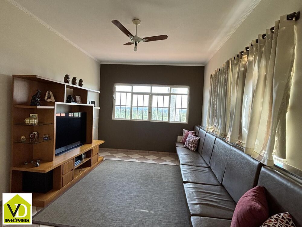 Chácara, 4 quartos, 2500 m² - Foto 3