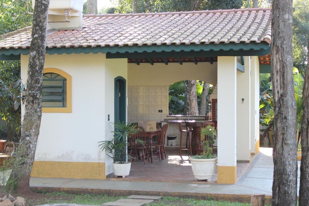Chácara à venda com 5 quartos, 600m² - Foto 8
