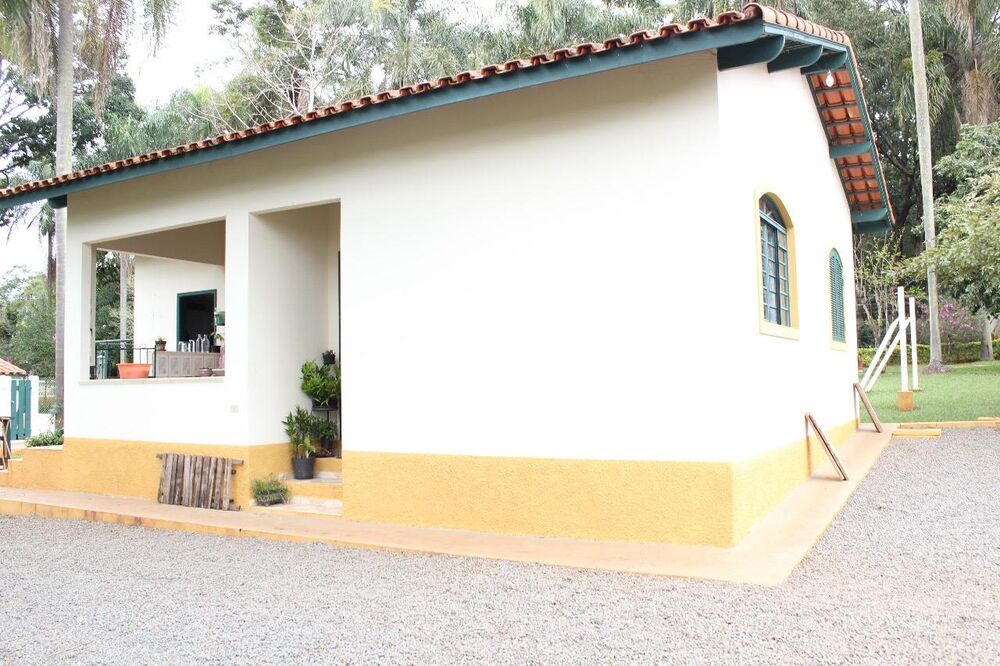 Chácara à venda com 5 quartos, 600m² - Foto 11