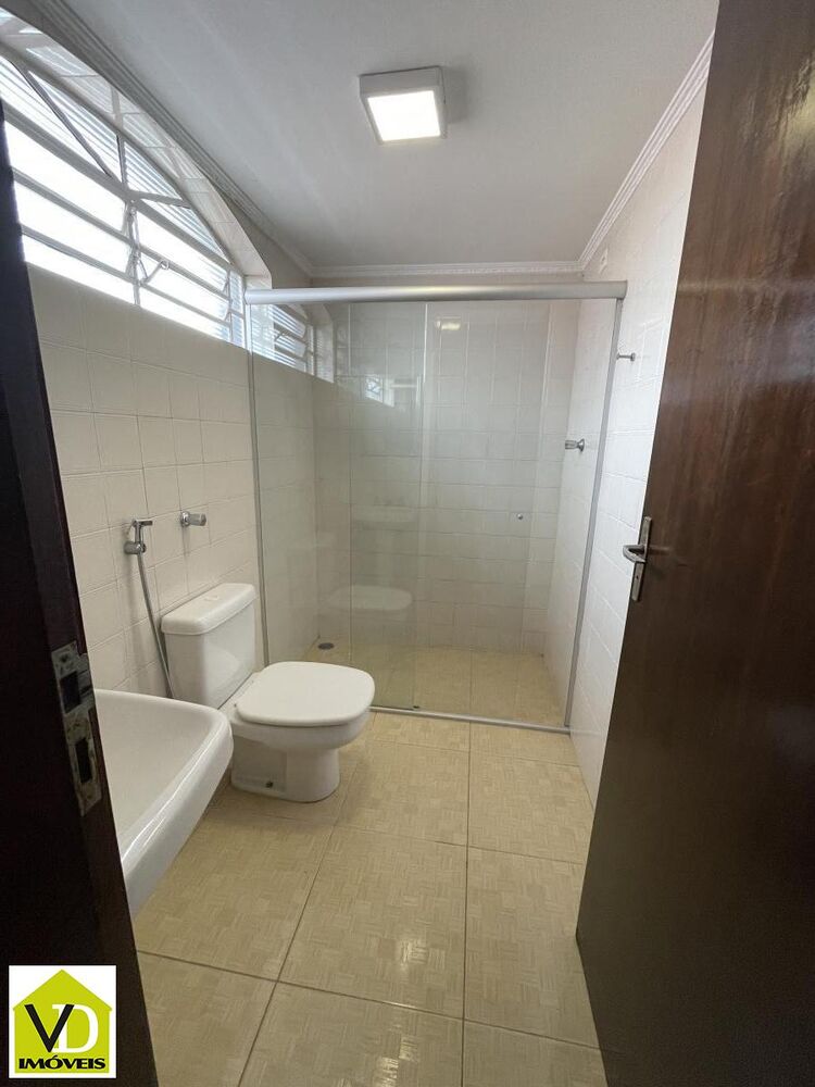 Sobrado à venda com 5 quartos, 360m² - Foto 12