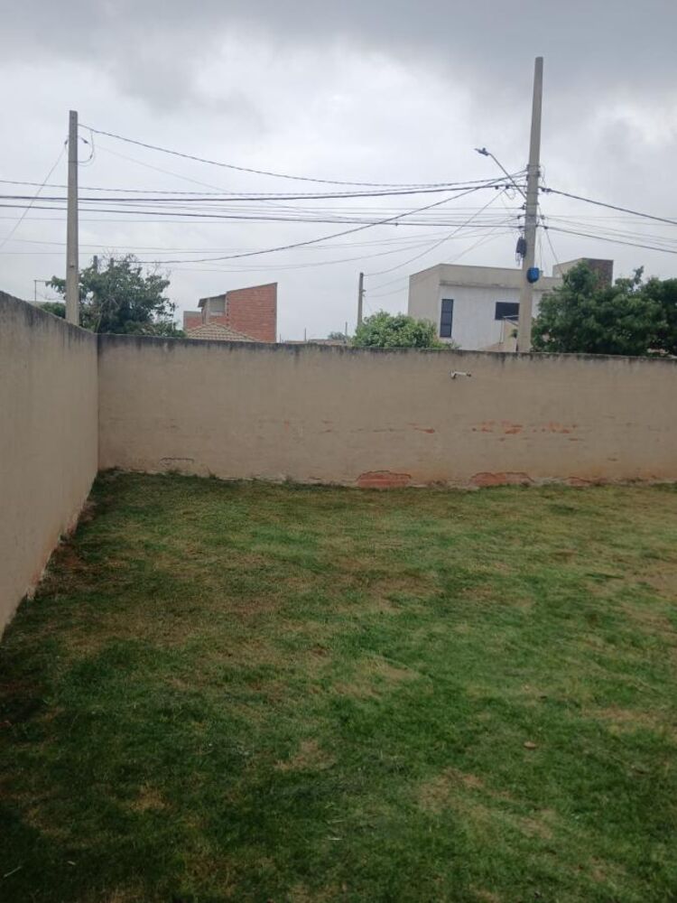 Casa à venda com 2 quartos, 45m² - Foto 12