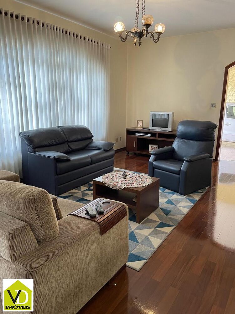 Casa, 3 quartos, 200 m² - Foto 6