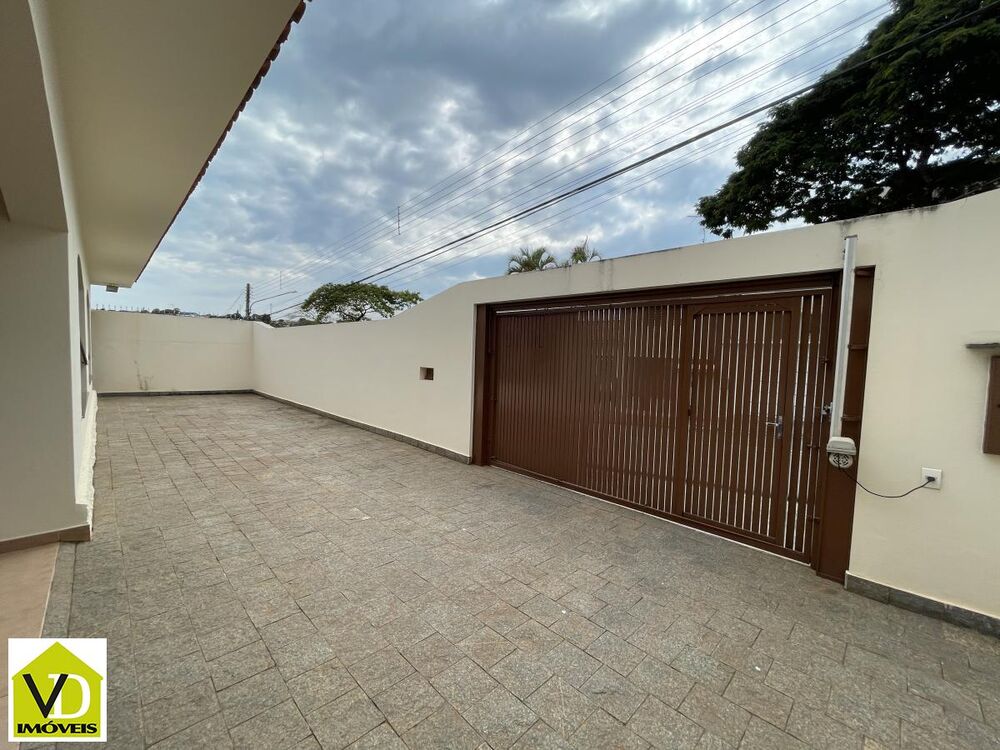 Casa, 3 quartos, 200 m² - Foto 3