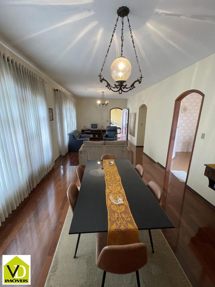 Casa, 3 quartos, 200 m² - Foto 7