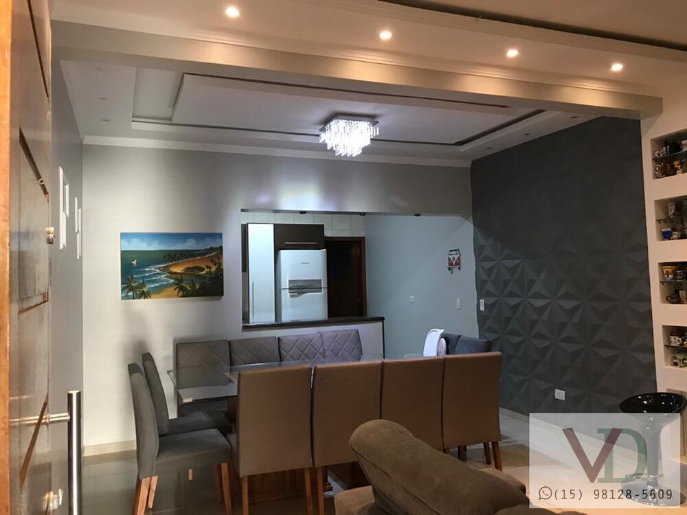 Casa à venda com 3 quartos, 142m² - Foto 1