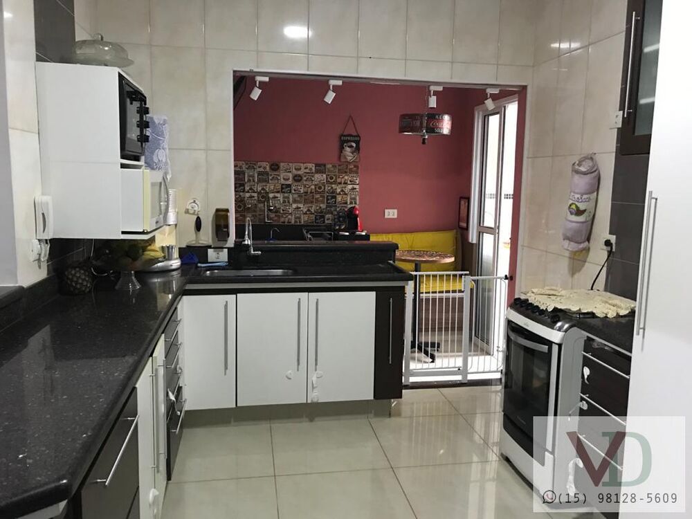 Casa à venda com 3 quartos, 142m² - Foto 3
