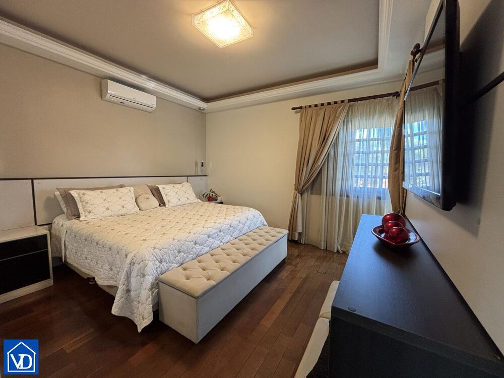 Sobrado, 4 quartos, 300 m² - Foto 5