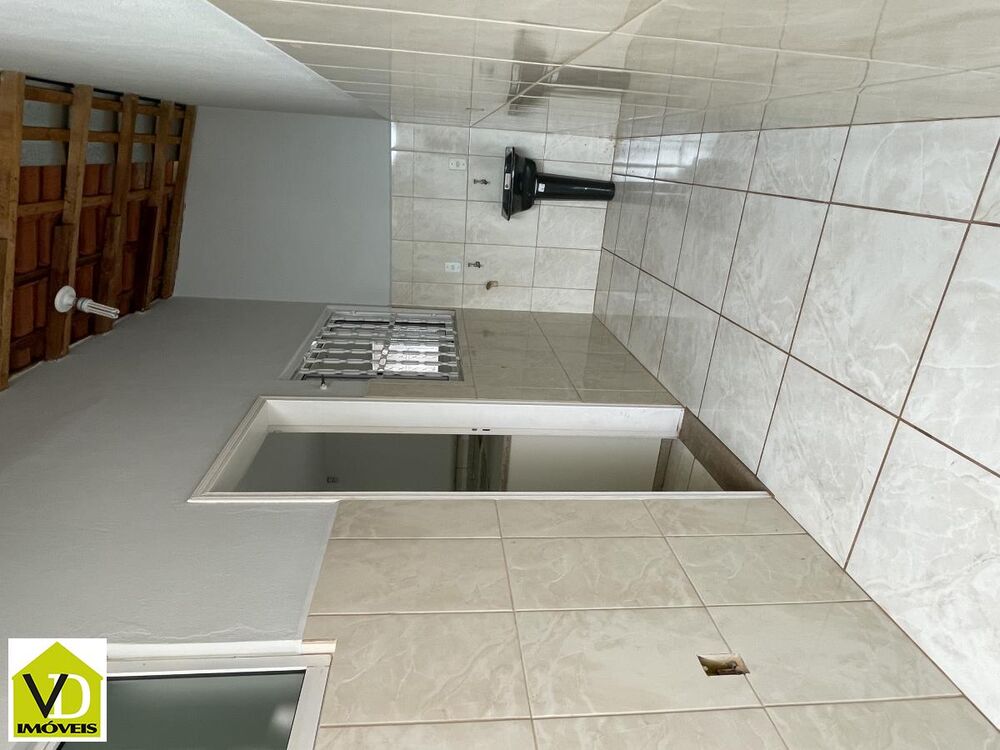 Casa à venda com 2 quartos, 56m² - Foto 11