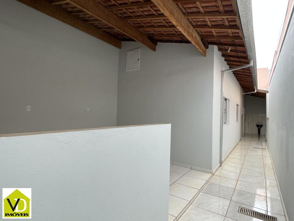 Casa à venda com 2 quartos, 56m² - Foto 12