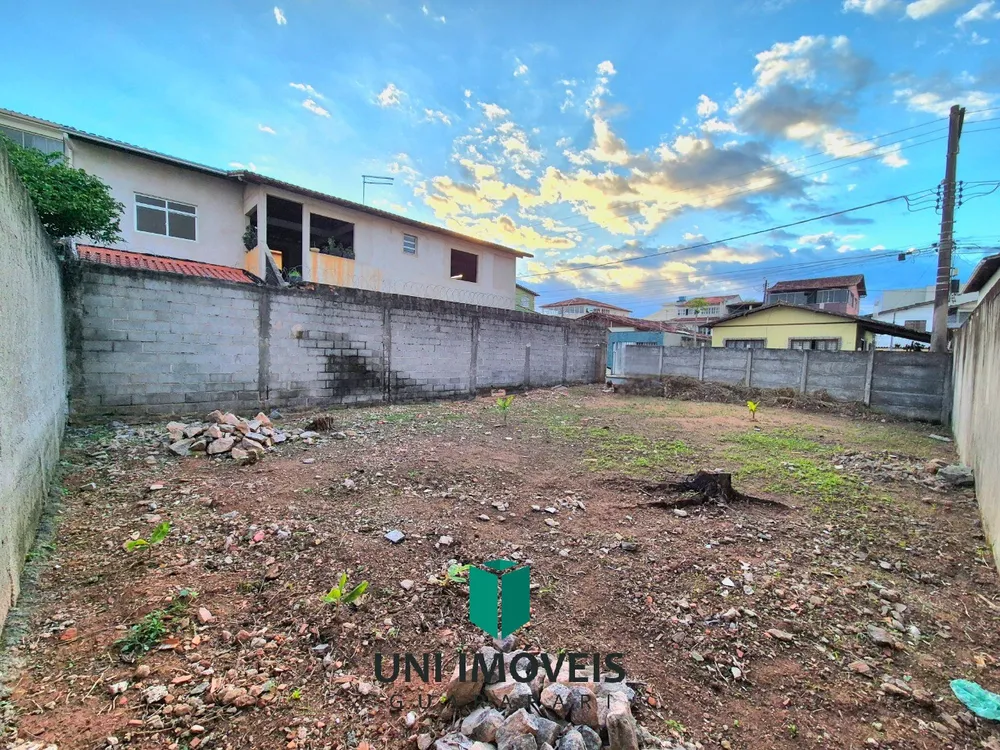 Loteamento e Condomínio, 200 m² - Foto 1