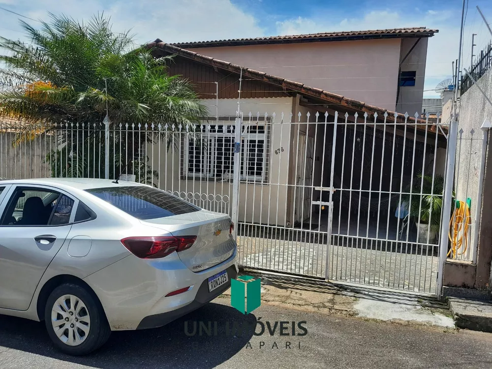 Casa à venda com 5 quartos, 300m² - Foto 2