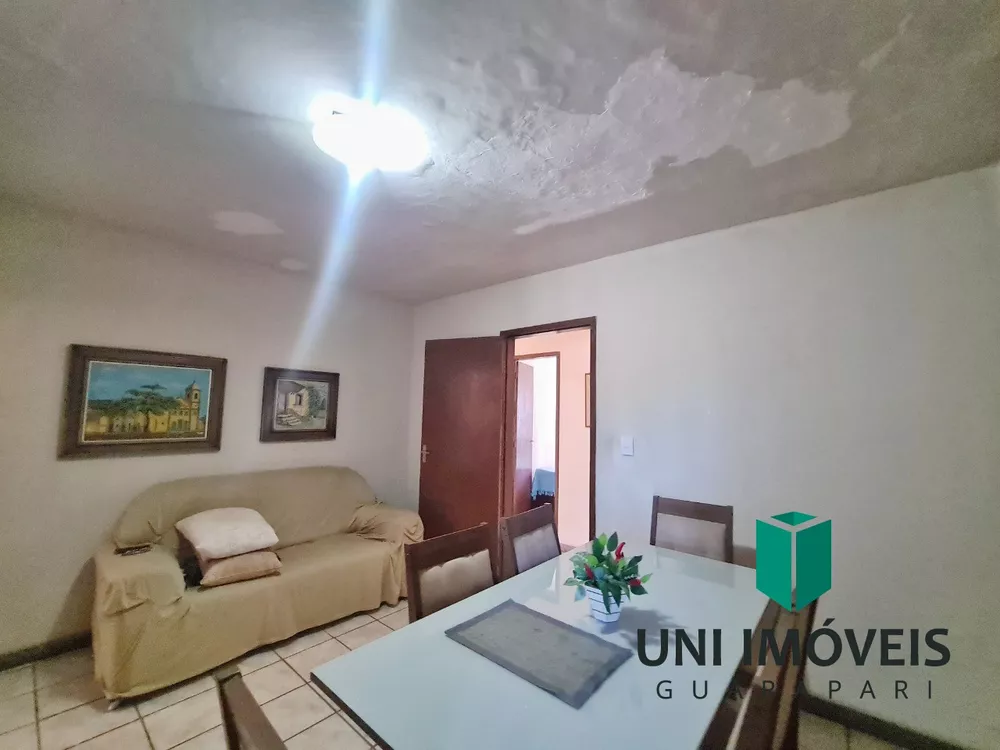 Casa à venda com 7 quartos, 360m² - Foto 3