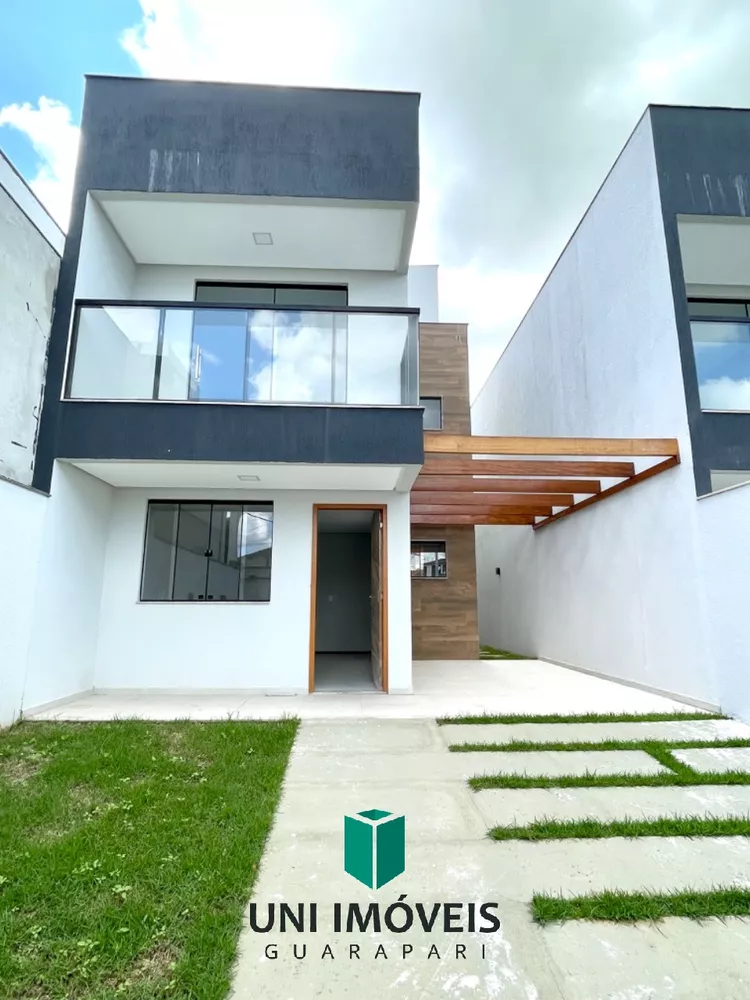 Casa à venda com 3 quartos, 150m² - Foto 1