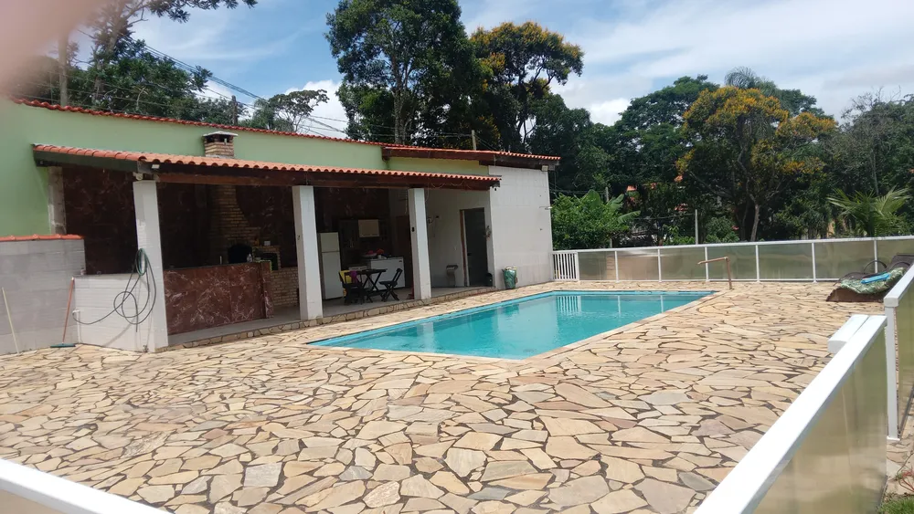 Chácara, 3 quartos, 1300 m² - Foto 1