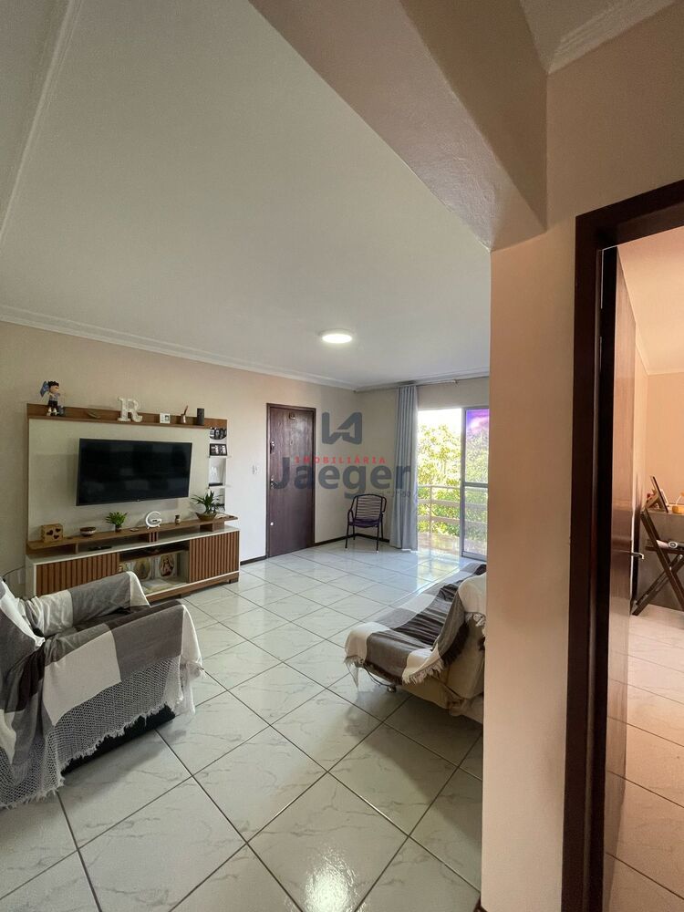 Apartamento à venda com 3 quartos, 105m² - Foto 3