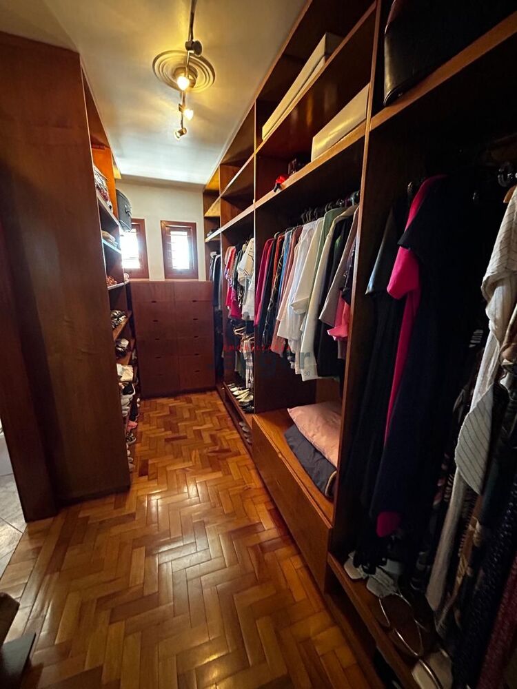 Casa, 4 quartos, 247 m² - Foto 9