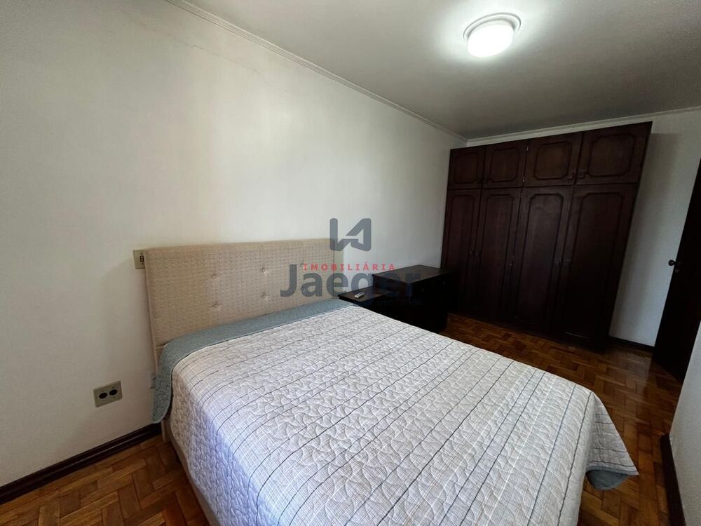 Casa, 4 quartos, 247 m² - Foto 13