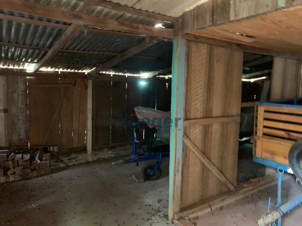 Chácara, 4 quartos, 1000 m² - Foto 6