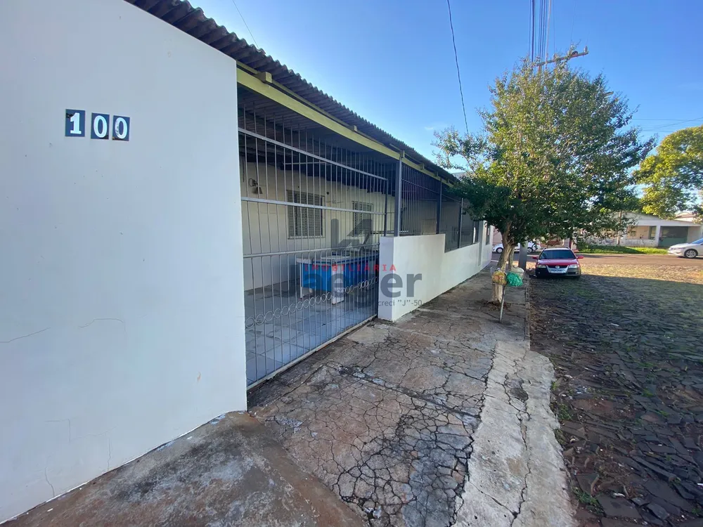 Casa, 2 quartos, 243 m² - Foto 1