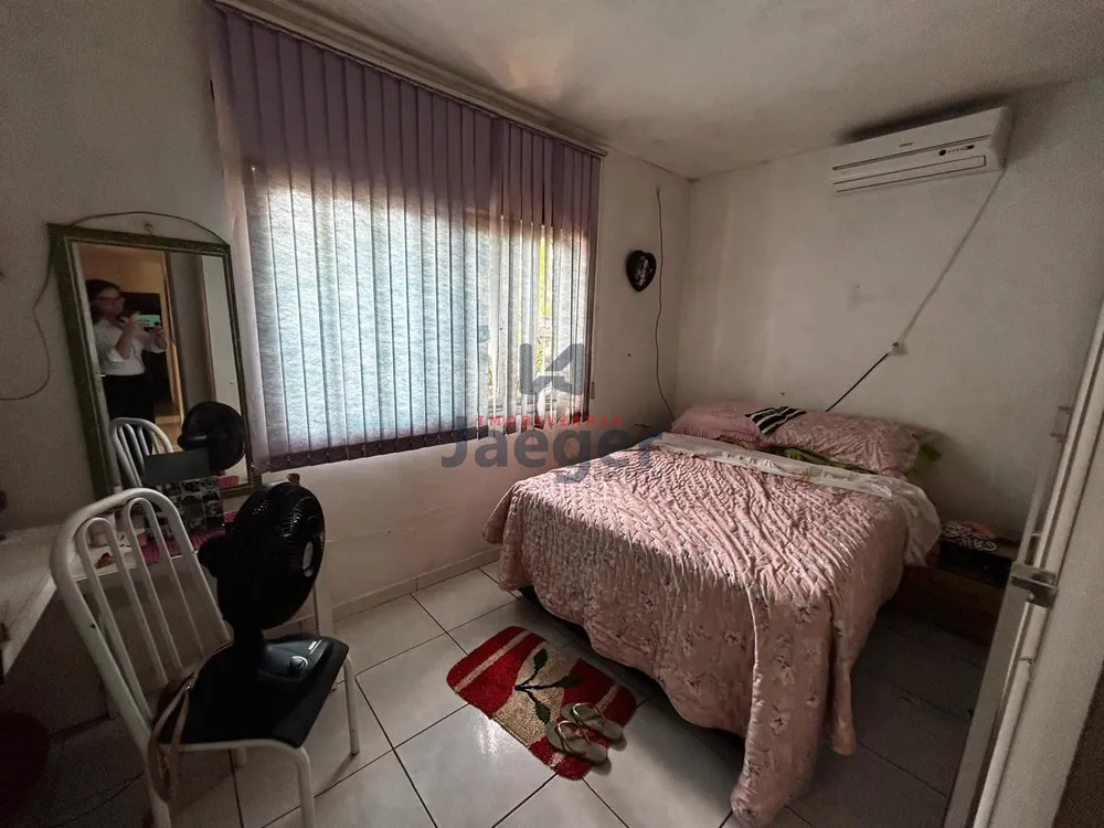 Casa, 3 quartos, 106 m² - Foto 1
