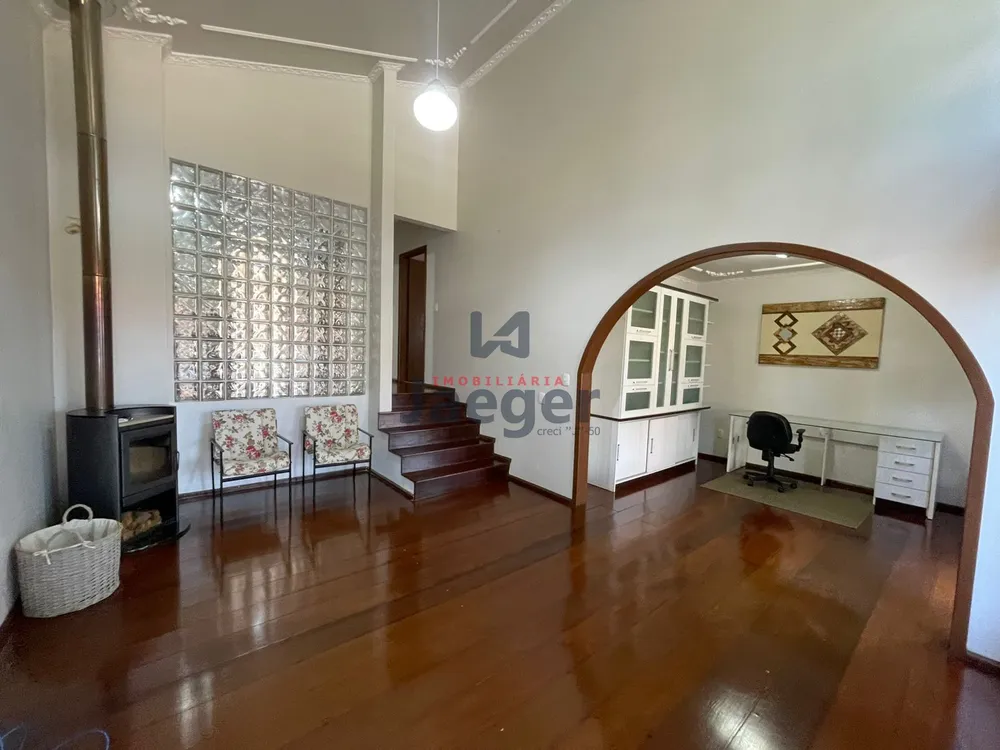 Casa, 3 quartos, 188 m² - Foto 2