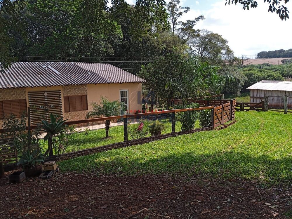 Chácara à venda com 3 quartos, 15000m² - Foto 2