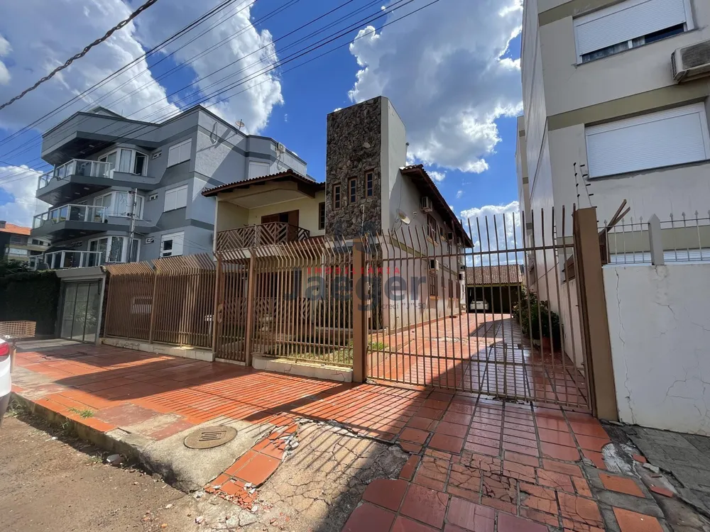 Apartamento, 3 quartos, 137 m² - Foto 2