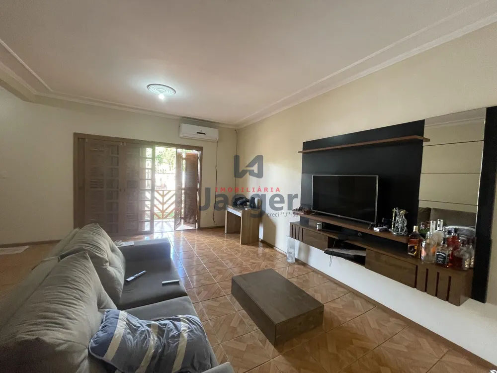 Apartamento, 3 quartos, 137 m² - Foto 1