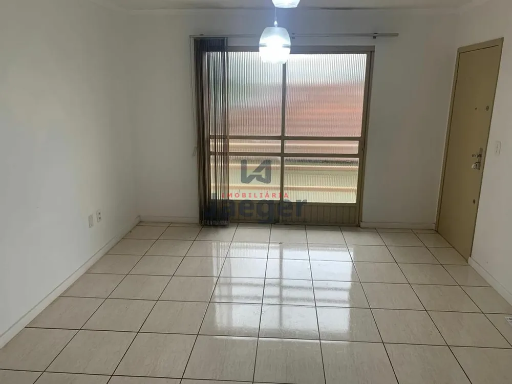 Casa, 4 quartos, 300 m² - Foto 1