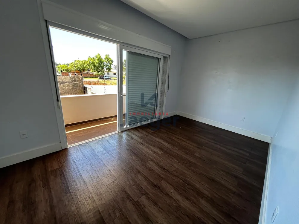Casa, 4 quartos, 300 m² - Foto 9