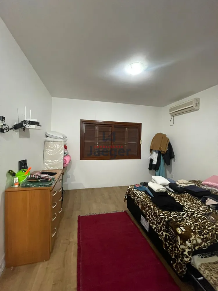 Casa, 3 quartos, 158 m² - Foto 3