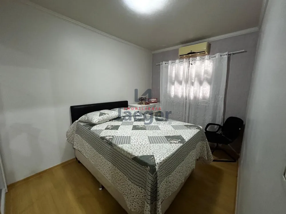 Casa, 4 quartos, 250 m² - Foto 9