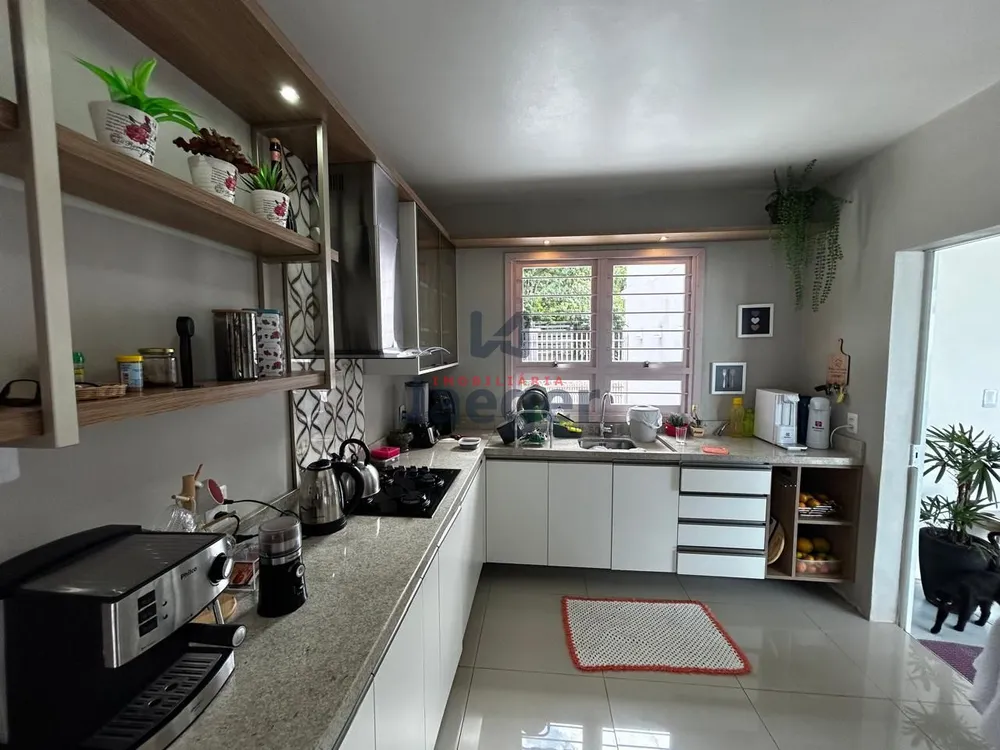 Casa, 2 quartos, 140 m² - Foto 1