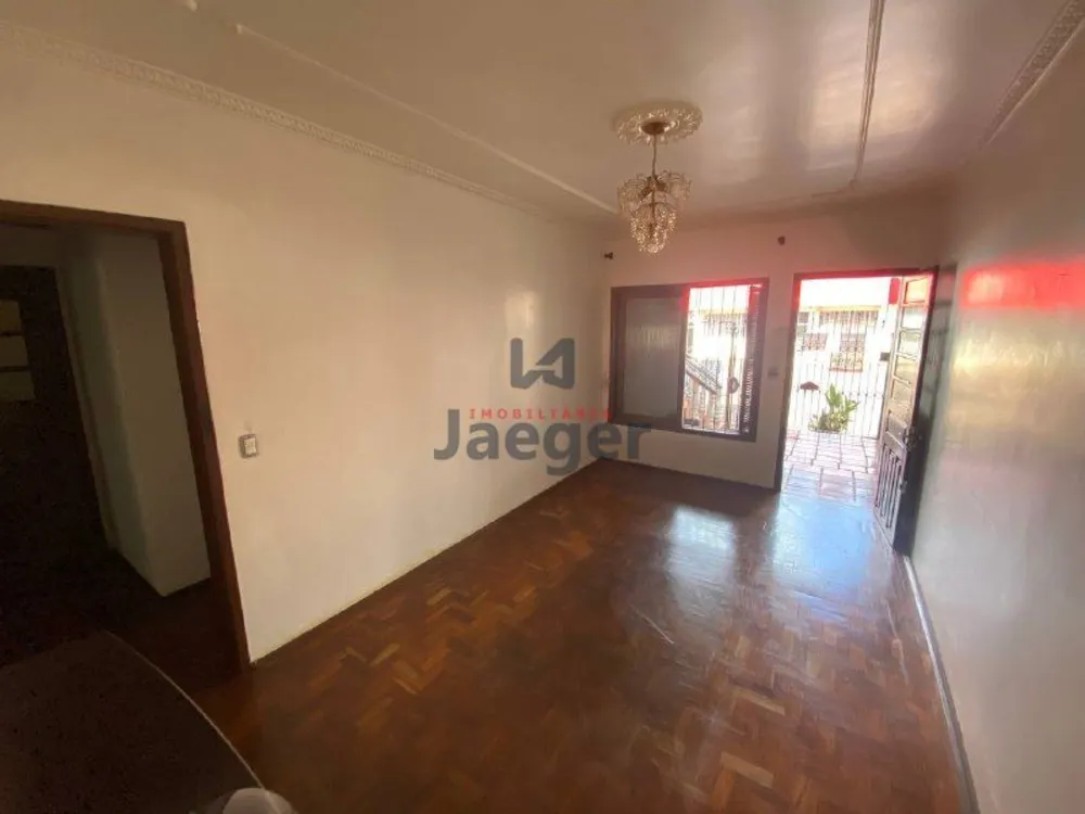 Casa, 3 quartos, 272 m² - Foto 1