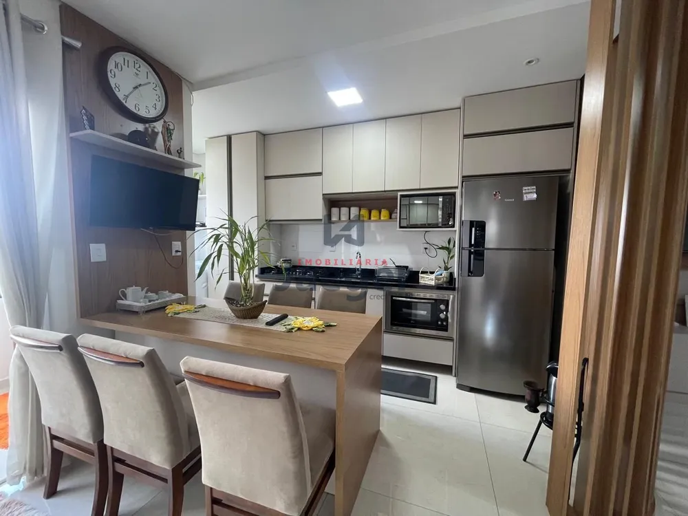 Apartamento, 2 quartos, 74 m² - Foto 2