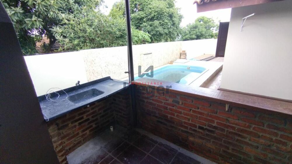 Casa à venda com 3 quartos, 140m² - Foto 12